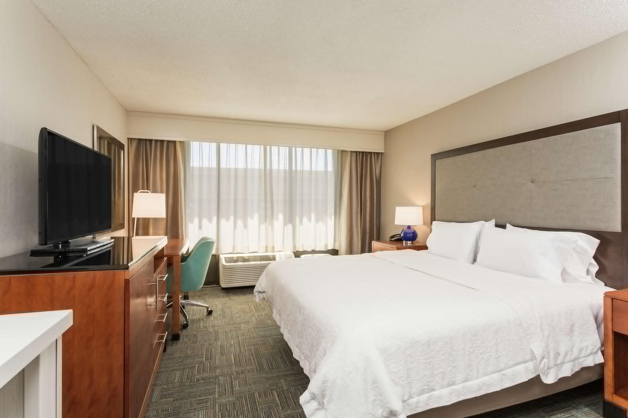 Hampton Inn Manassas Exterior photo